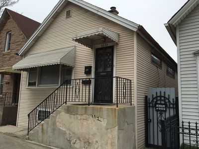 1700 N Western Ave, Chicago, IL, 60647