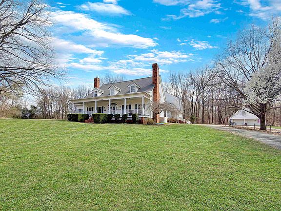 3rd image of 549 McCormick Rd