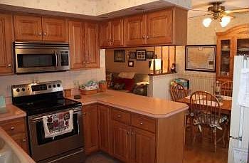 3rd image of 12 Hillcrest Dr