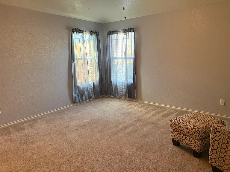 4714 Dapple Dr — Photo 9