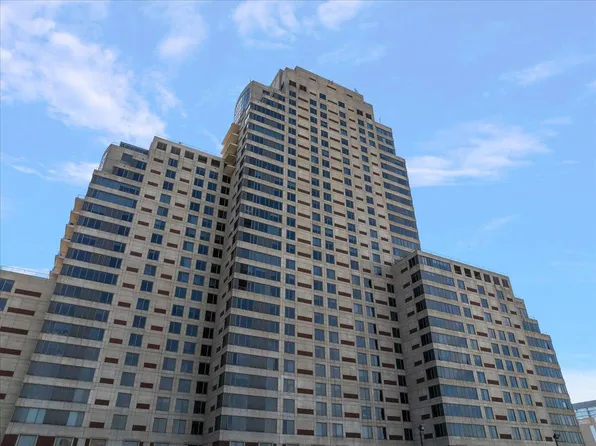 143 Campau Cir NW #1616, Grand Rapids, MI 49503