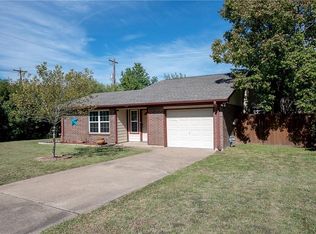 804 Rio Grande Ln, Bryan, TX 77801