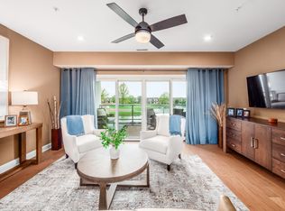 5211 Highpointe Lakes Dr #7202, Westerville, OH 43081
