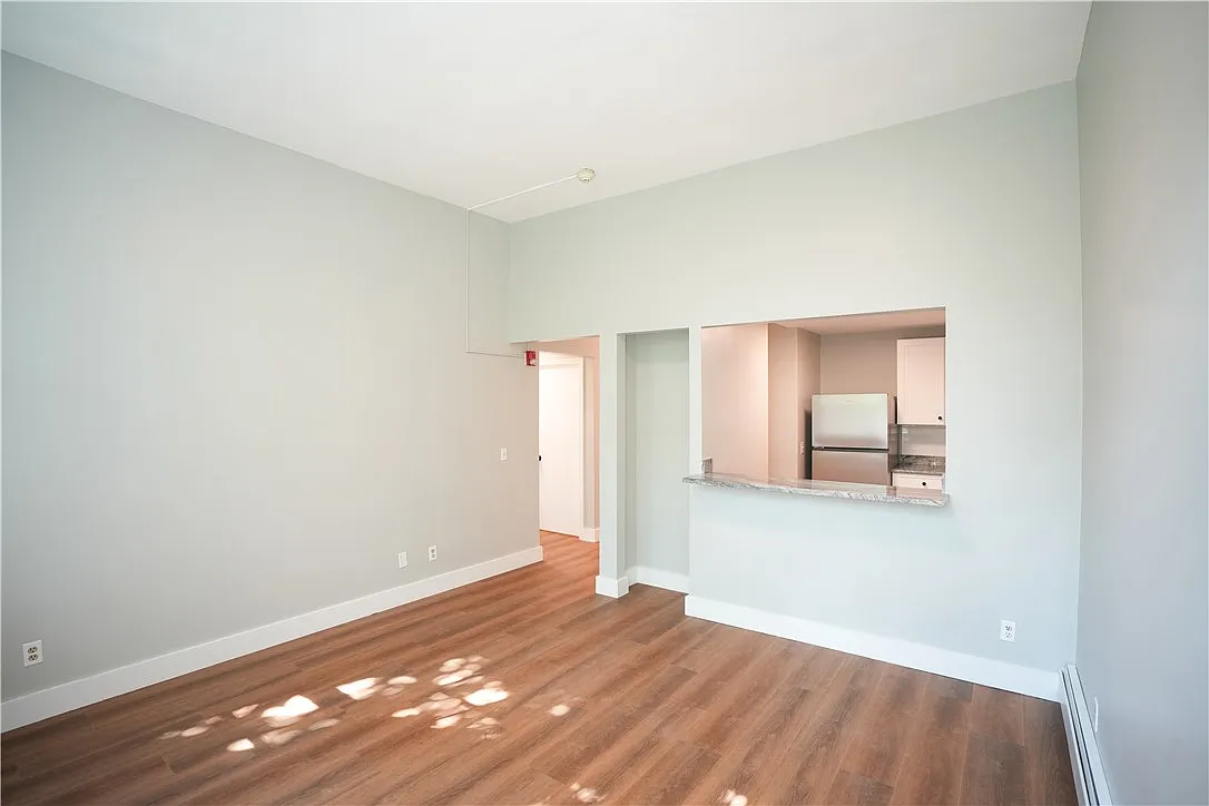 2 bed, 787 sqft, $2,375 — Photo 4