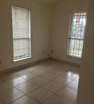 4th image of 6917 Palestine St