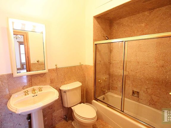 5th image of 51 W 76th St APT 3