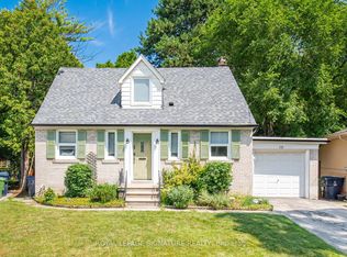 10 Elmview Ct, Toronto, ON M9A 2T8