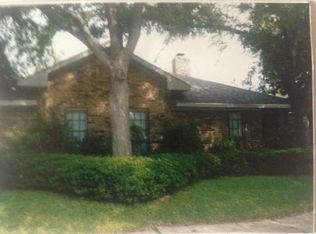 1209 Whispering Oaks Ln, Richardson, TX 75081