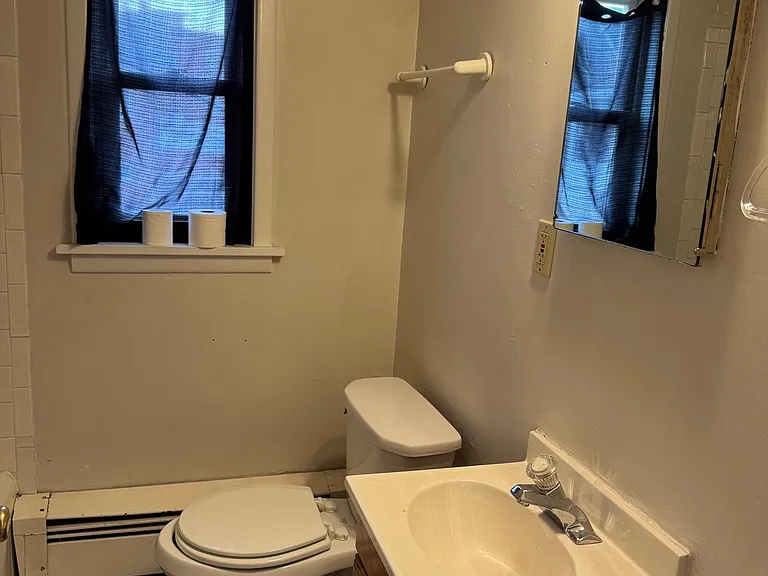 114 W Main St #3 — Photo 7