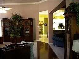 3rd image of 6625 Queensclub Dr
