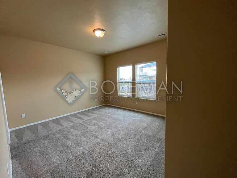 270 Pond Lily Dr — Photo 21