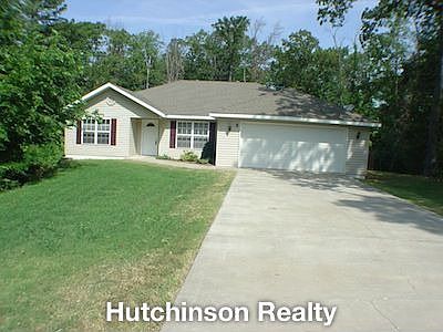 2nd image of 8 Warton Ln