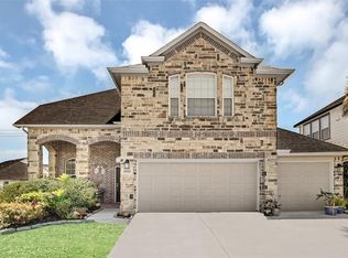 6926 Hunters Trace Ln, Baytown, TX 77521