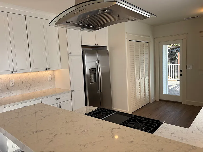 122 N Ann St — Photo 4