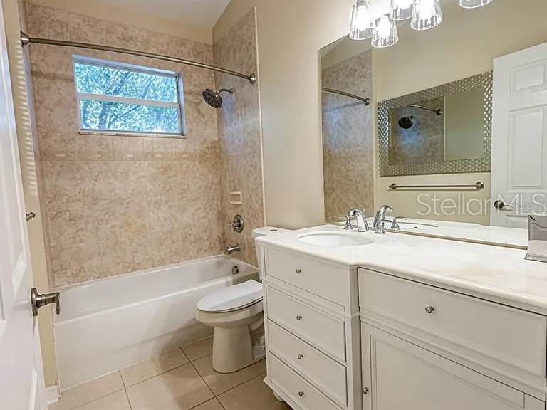 21915 Bell Lake Rd #2 — Photo 11