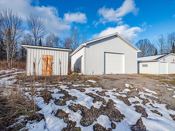 5th image of 1150 Constant Lake Rd