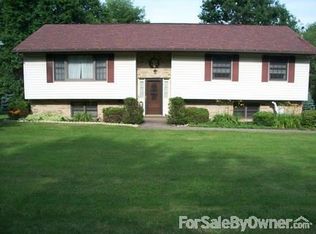 293 Kepple Rd, Leechburg, PA 15656