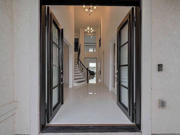 5th image of 18311 Licola Meadow Ln