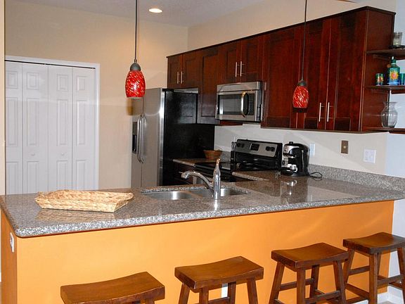 4th image of 11344 Estancia Villa Cir #604