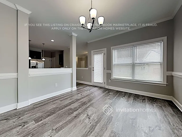 1088 Lakemont Dr — Photo 4