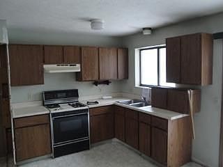 5th image of 2012 Bradwell Ct