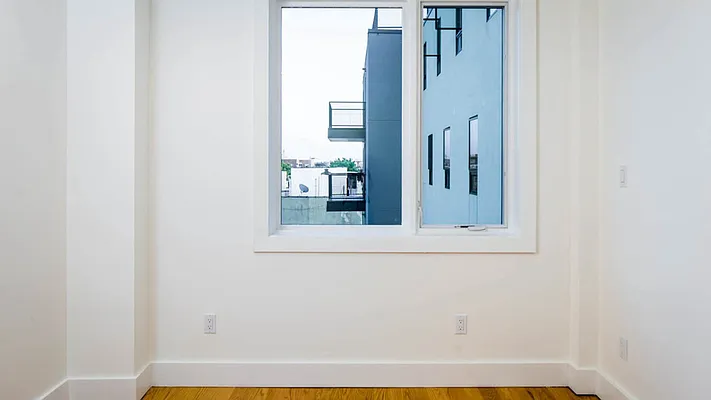 Rented by Nooklyn NYC LLC | media 6