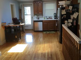 137 W 8th St #3, South Boston, MA 02127