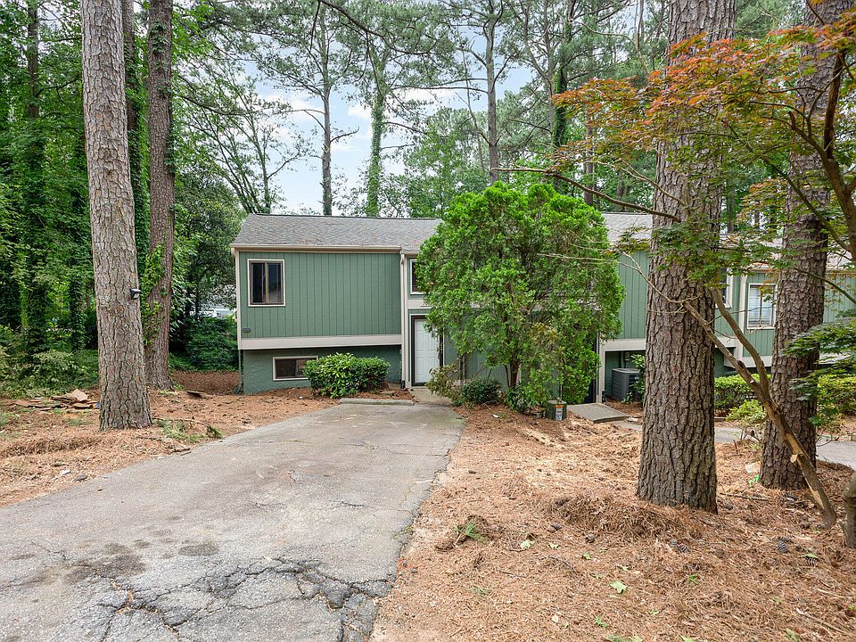 1st image of 701 Godwin Ct