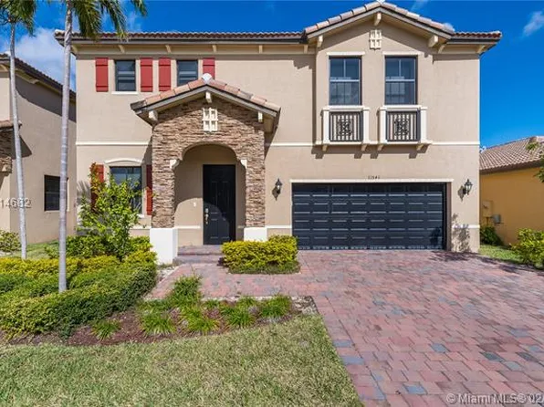 11541 SW 232nd Ln, Homestead, FL 33032