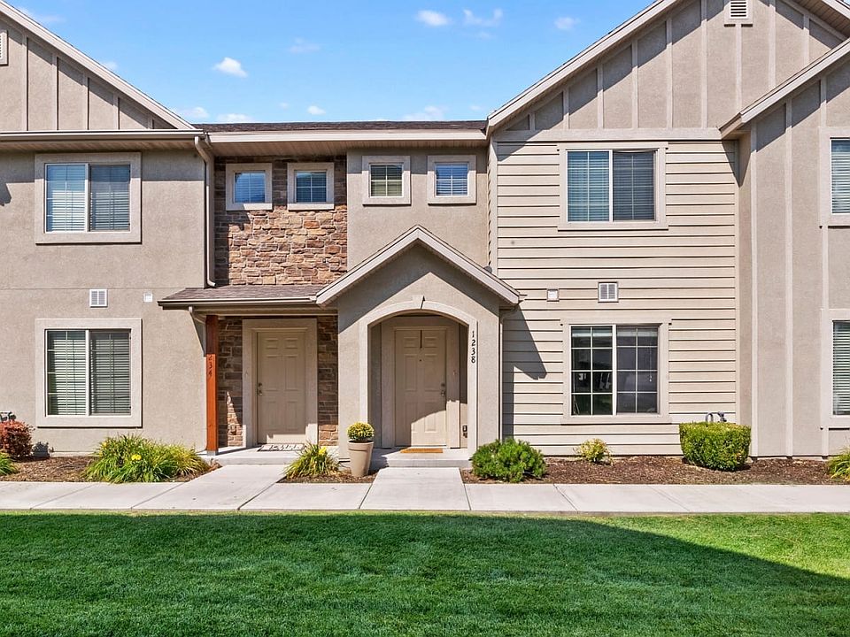 1st image of 1238 N Cattail Dr