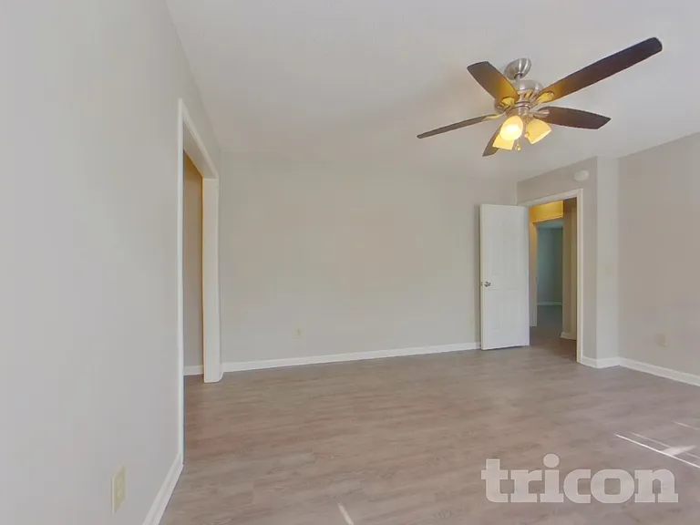 529 Ferncliffe Rd — Photo 7