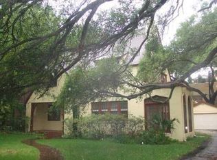 2901 W Wallcraft Ave, Tampa, FL 33611