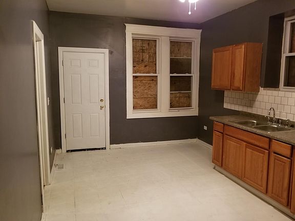 5th image of 6523 S Bishop St #1