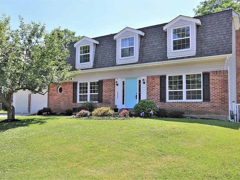 1929 Squires Way Ct — Photo 2