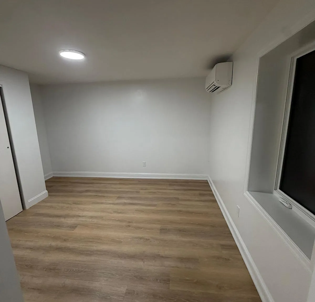 1 bed, $2,350 — Photo 4