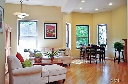 2nd image of 4923 N Kenmore Ave #3