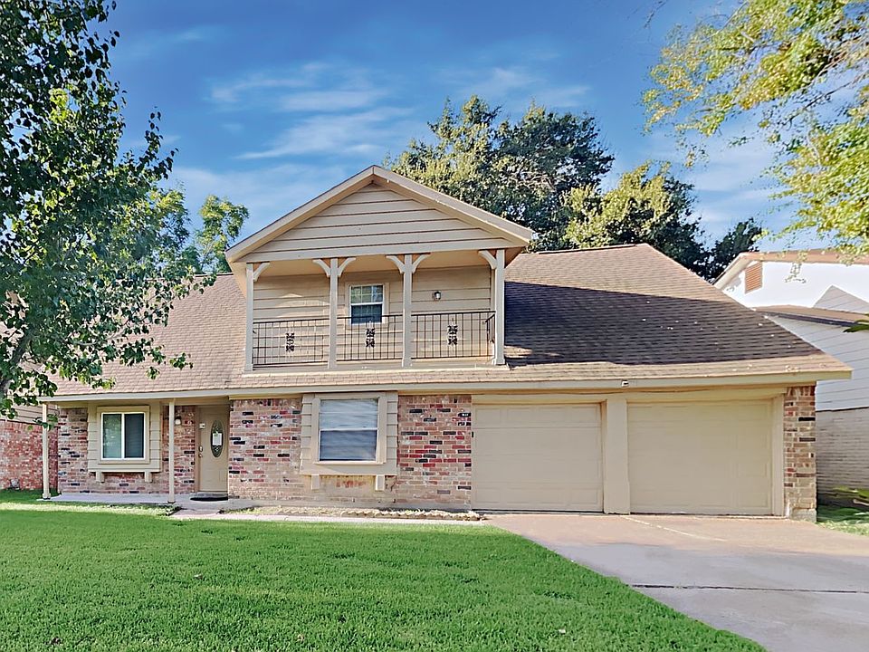 1st image of 7027 Castleview Ln