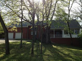 1104 Bradley Rd, Gallatin, TN 37066