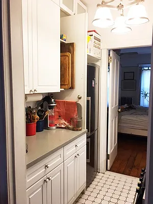 Rented by Chris Stewart, LREB | media 71