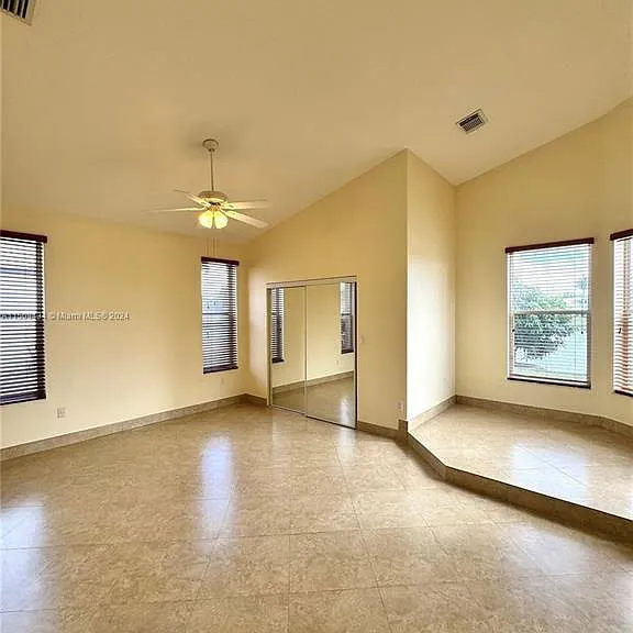 2591 SW 190th Ave — Photo 13