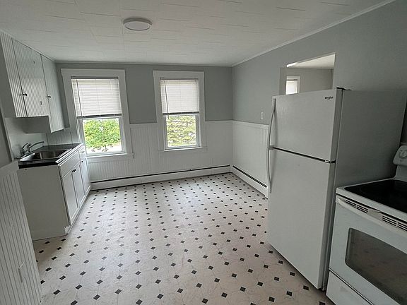 Alternative View of Kitchen