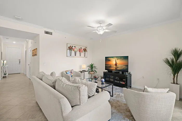 17520 Gawthrop Dr #303 — Photo 7
