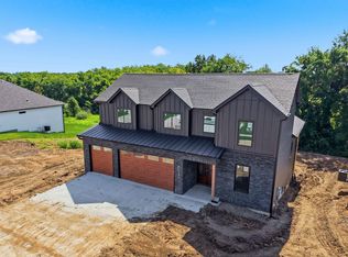 5220 Whisper Dr, Columbia, MO 65203