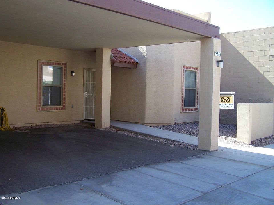2nd image of 18830 S Brentford Dr