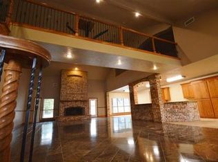 200 David Ln, Lumberton, TX 77657
