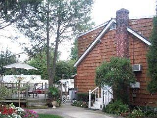 2nd image of 20 Keeler St