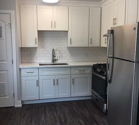 2nd image of 3715 Garden St APT 3