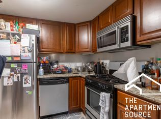 852 W Buckingham Pl #G, Chicago, IL 60657