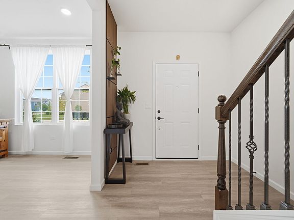 4th image of 24618 W Alexis Ln