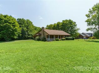 120 Shadowgate Dr, Shelby, NC 28152